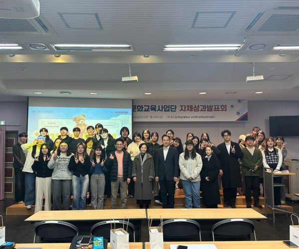 성과발표회1.jpg